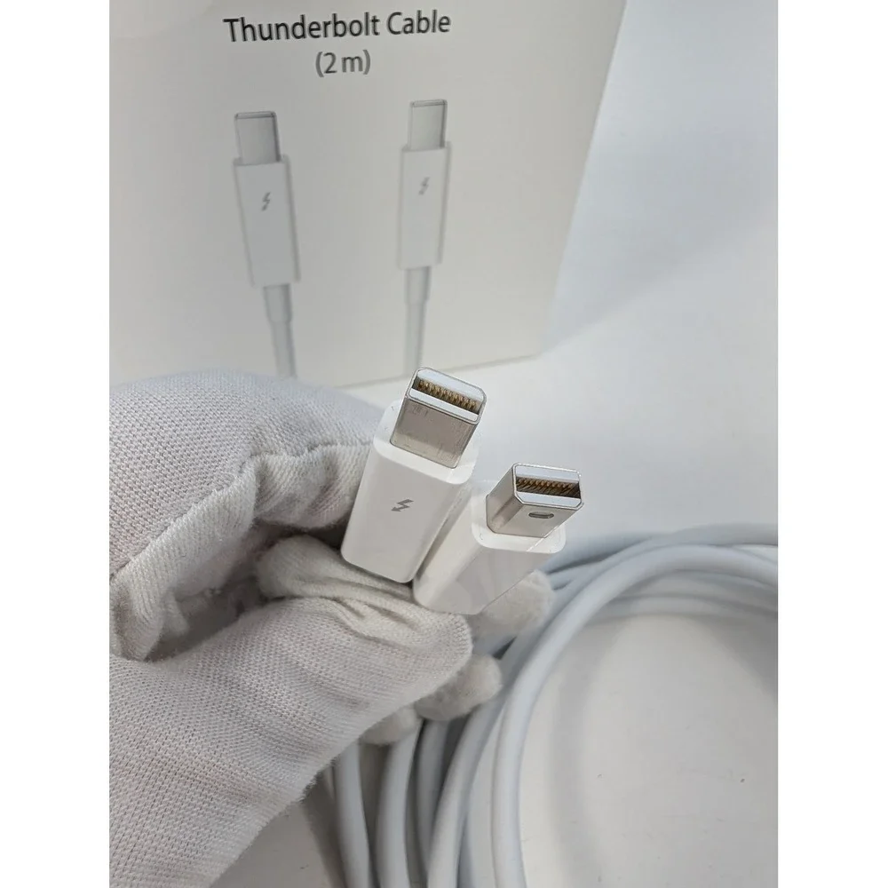 Apple Thunderbolt Cable 2m White MD861ZM/A Mini DisplayPort Male to Male